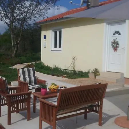 Holiday Prodol Holiday home Bale